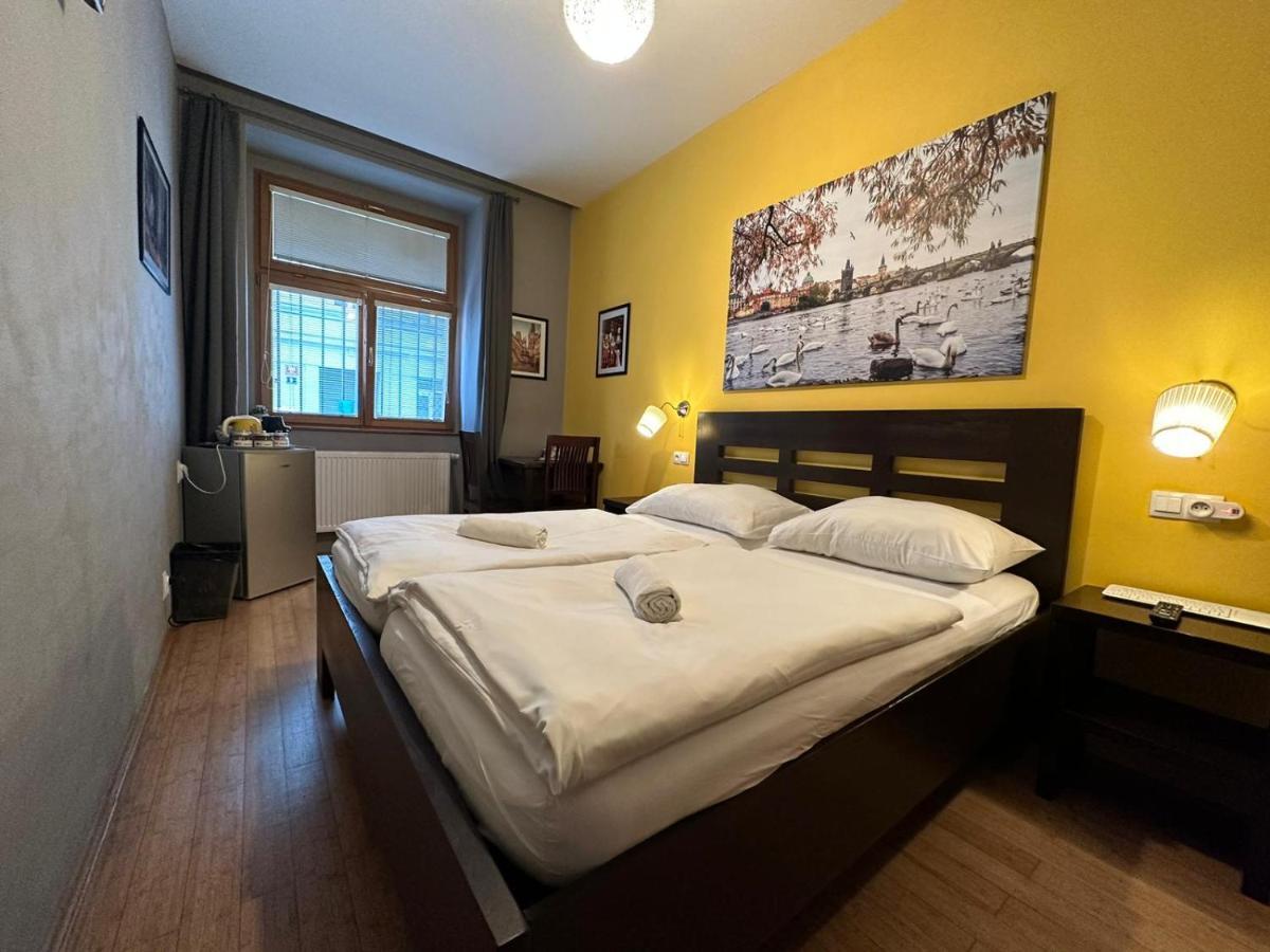 Central Studios Prag Dış mekan fotoğraf