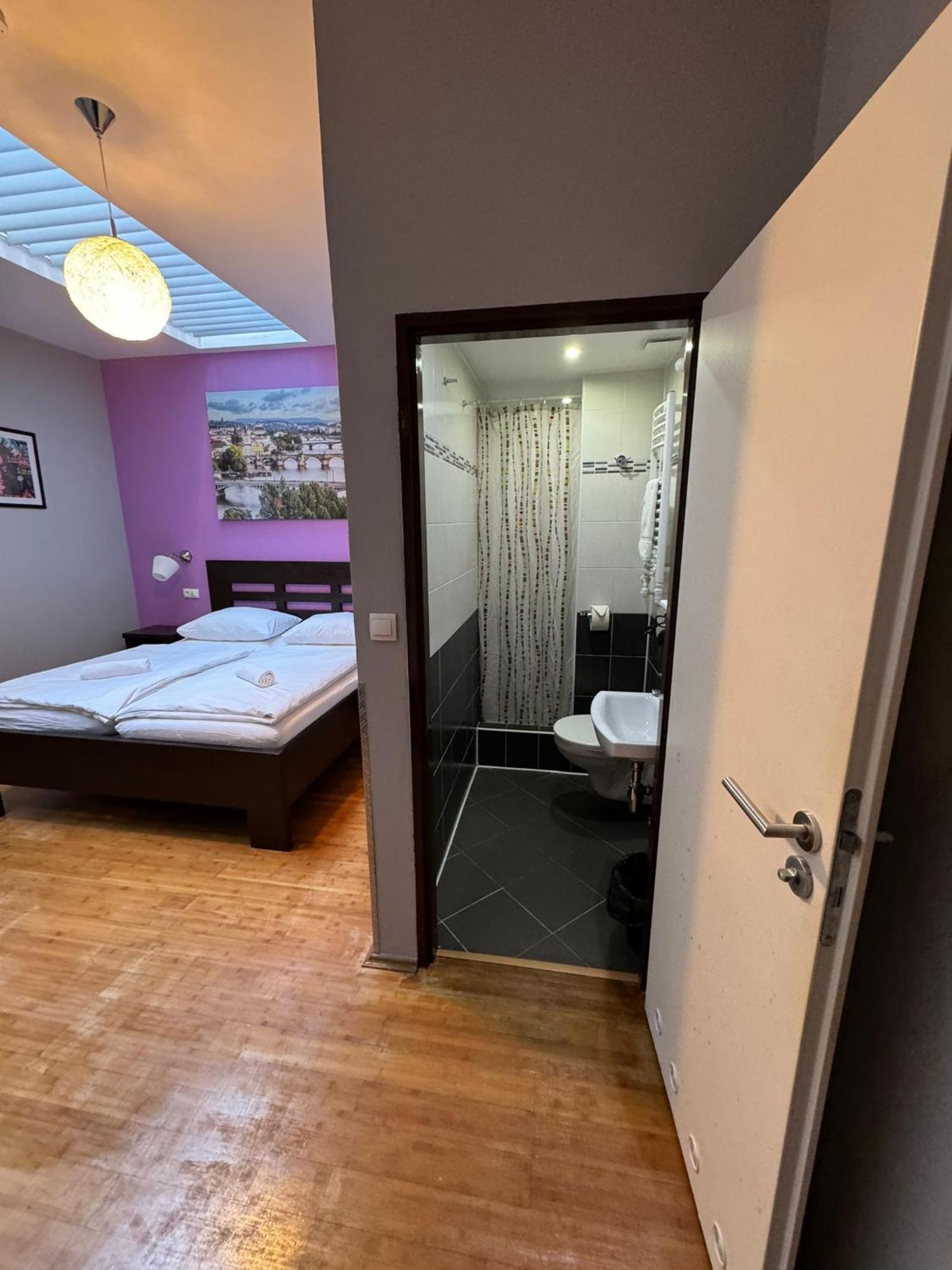 Central Studios Prag Dış mekan fotoğraf